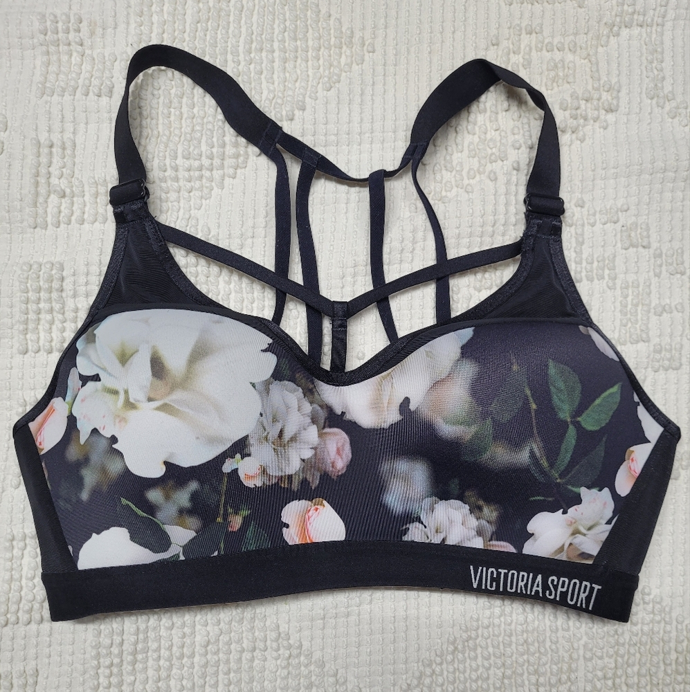 Victoria Sport Incredible Lightweight Max Black Floral Strappy Sports Bra, 34C